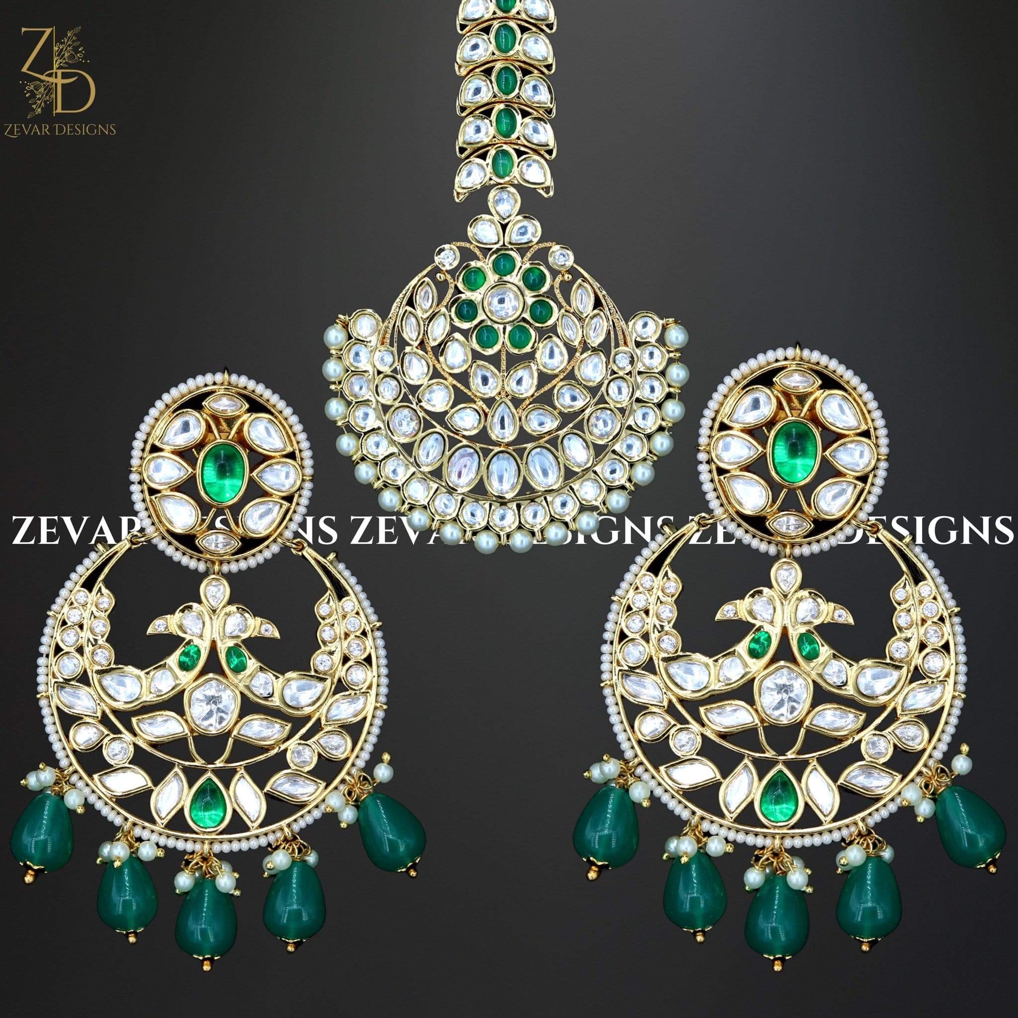 Green earrings with maang deals tikka online